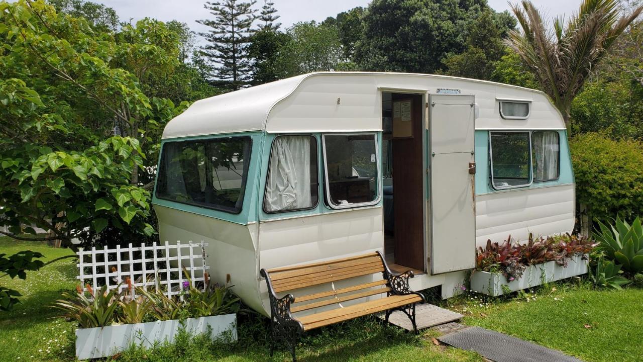 Dickson Holiday Park Thames Exterior photo